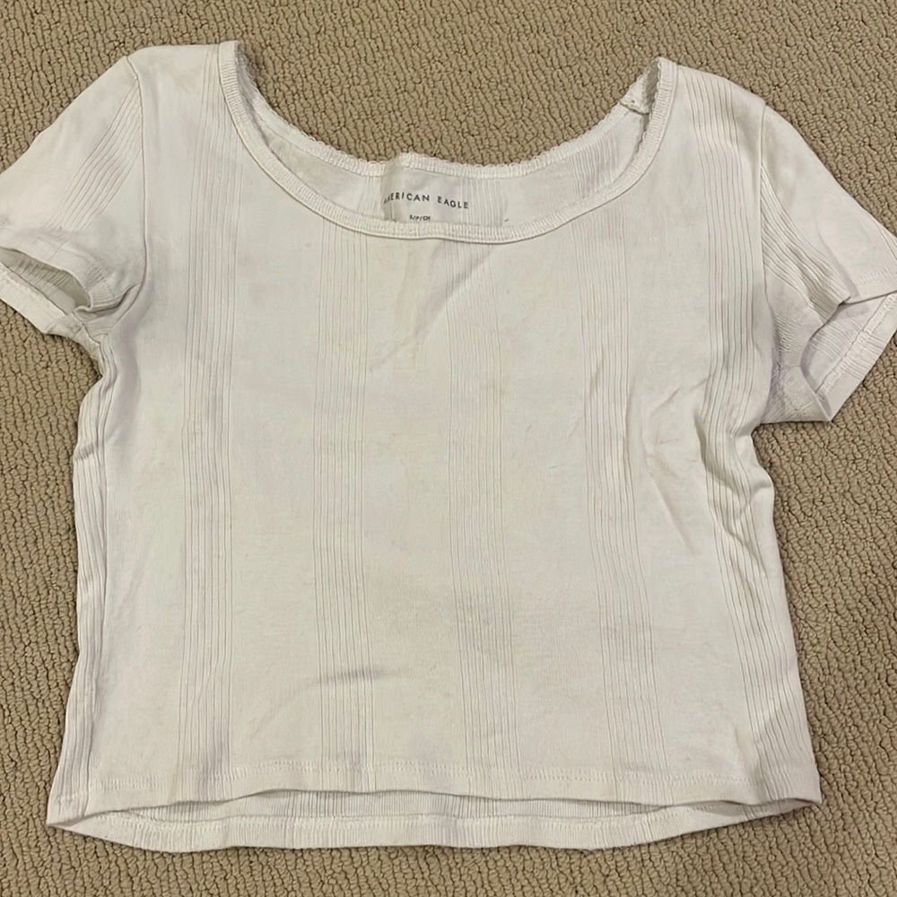 american eagle baby tee